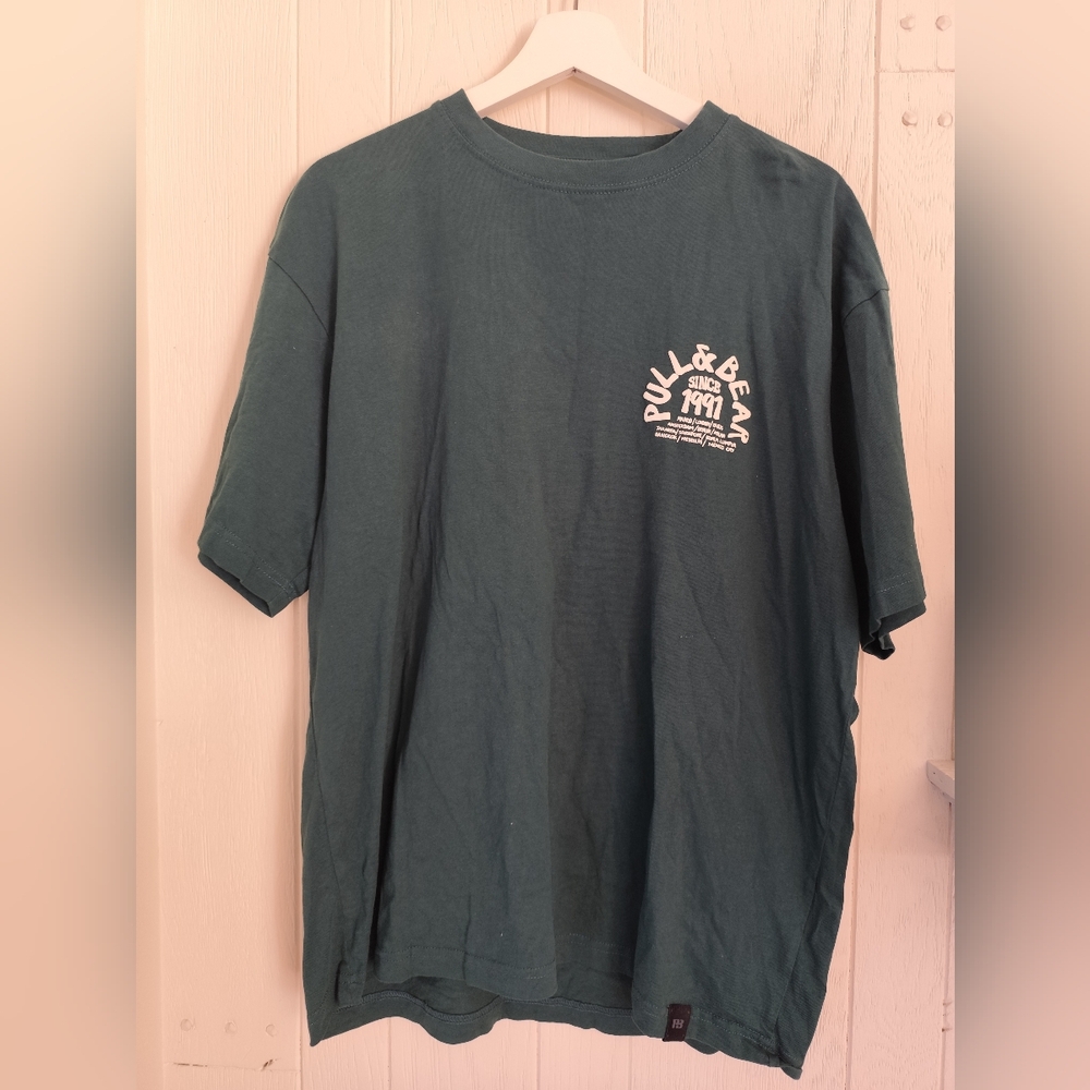 3/$30💜Pull & Bear t-shirt Men Dark Green Size M